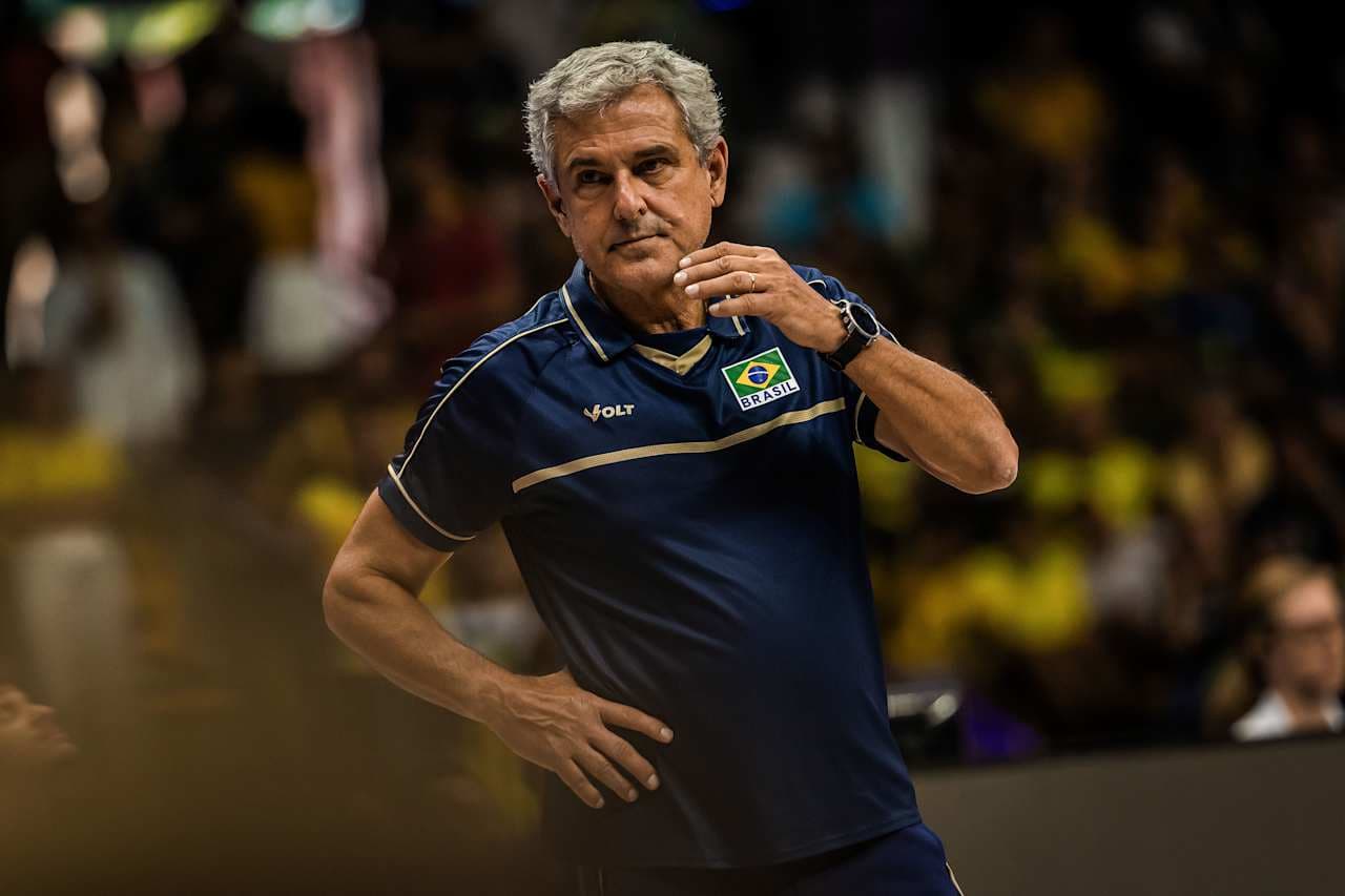تنبیه سه سرمربی تیم‌های ملی والیبال از سوی FIVB