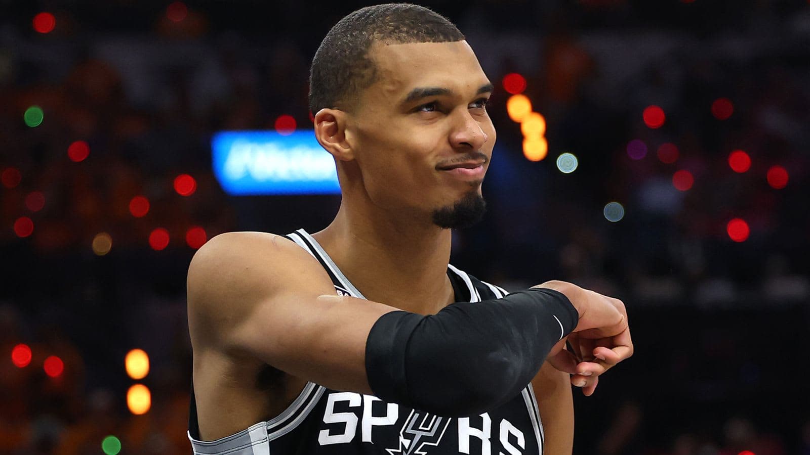 ومبانیاما با ۳۲ امتیاز اسپرز را در فینال NBA پیروز کرد